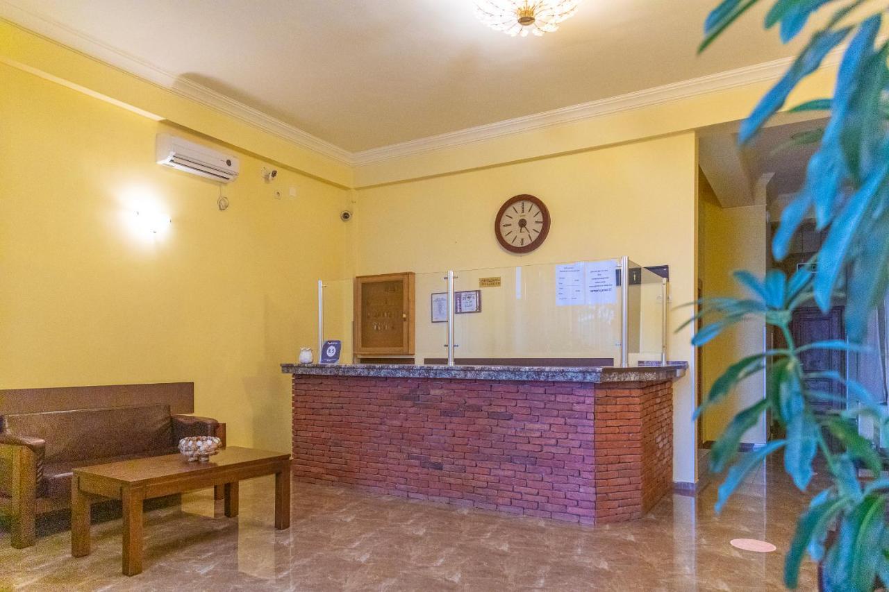 Samni Hotel Ureki Esterno foto