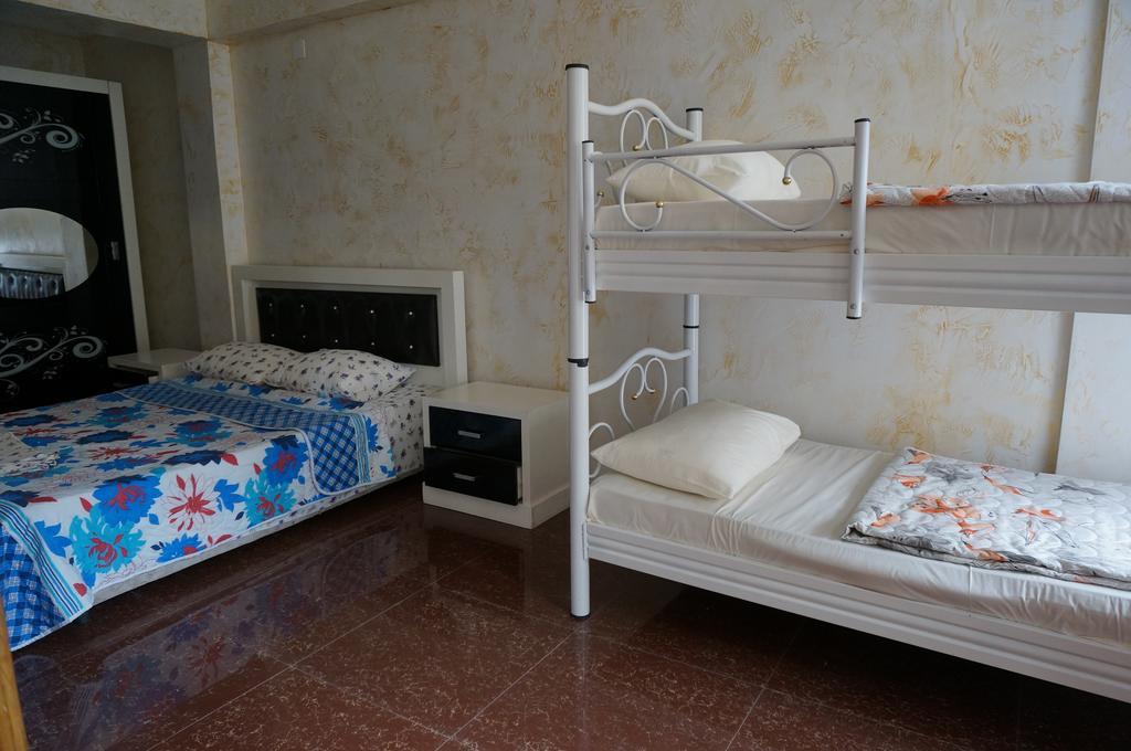 Samni Hotel Ureki Camera foto