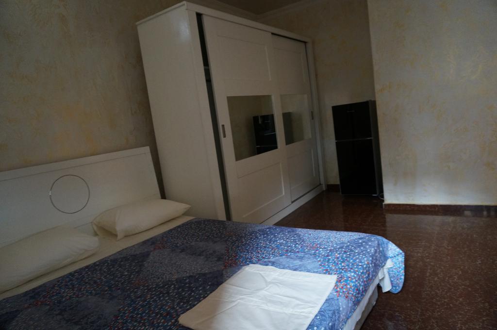 Samni Hotel Ureki Camera foto